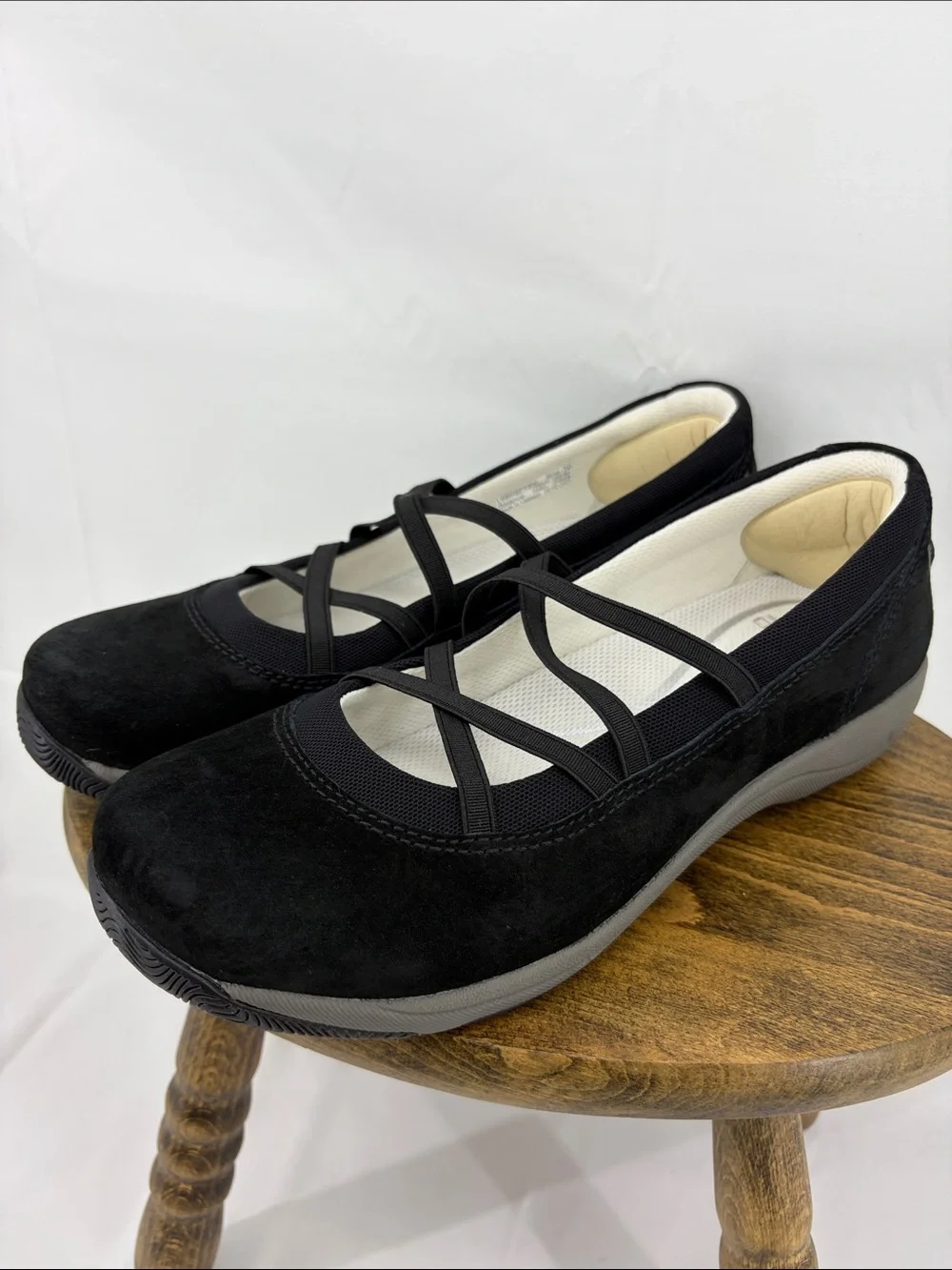 Dansko Womens Harper Slip-on Black Suede Strappy Mary Jane Sneakers, sz 39